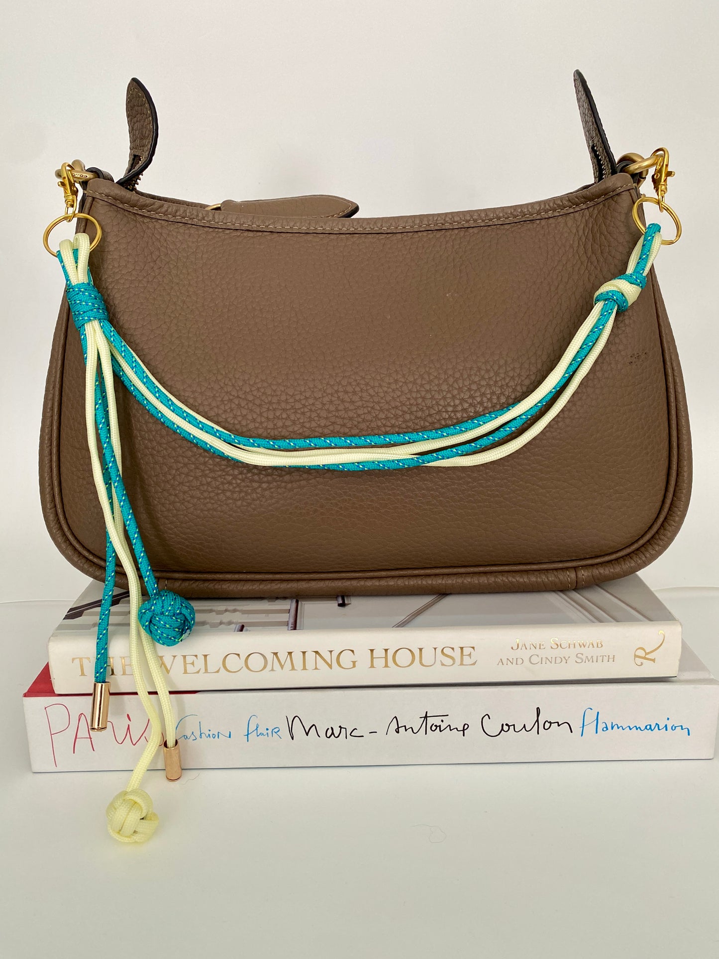 Adjustable Paracord Strap - Aqua/Yellow