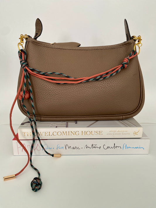 Adjustable Paracord Strap - Gray